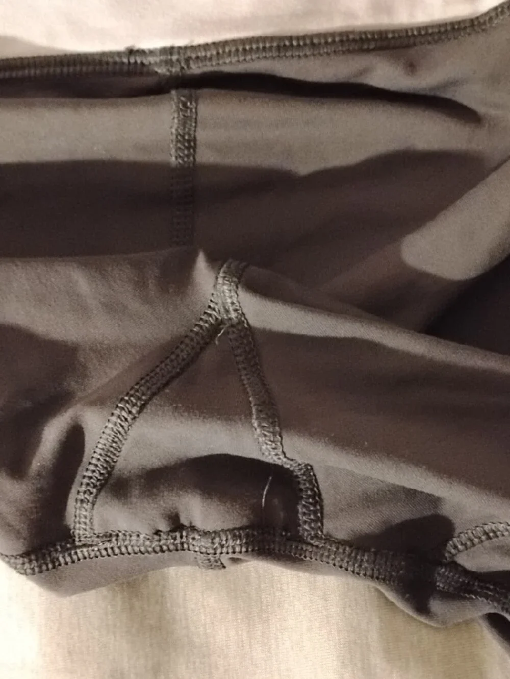lululemon athletica sleek capri